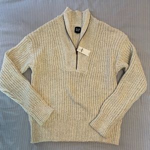 Gap sweater